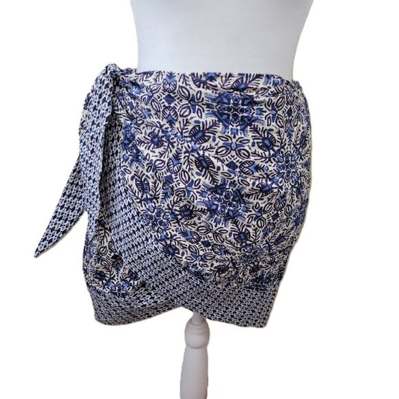 ZARA Sarong The Mina Wrap Skirt Bathing Suit Cover Blue White Women's Size L NWT - Picture 2 of 15